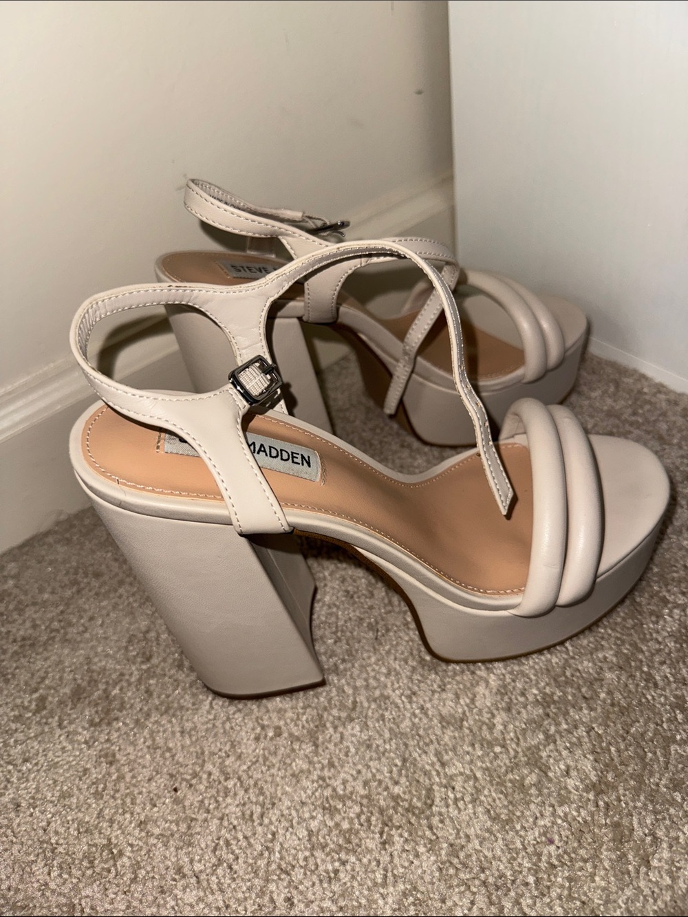 Steve Madden Tiller Bone Platform Block Heel Sandals